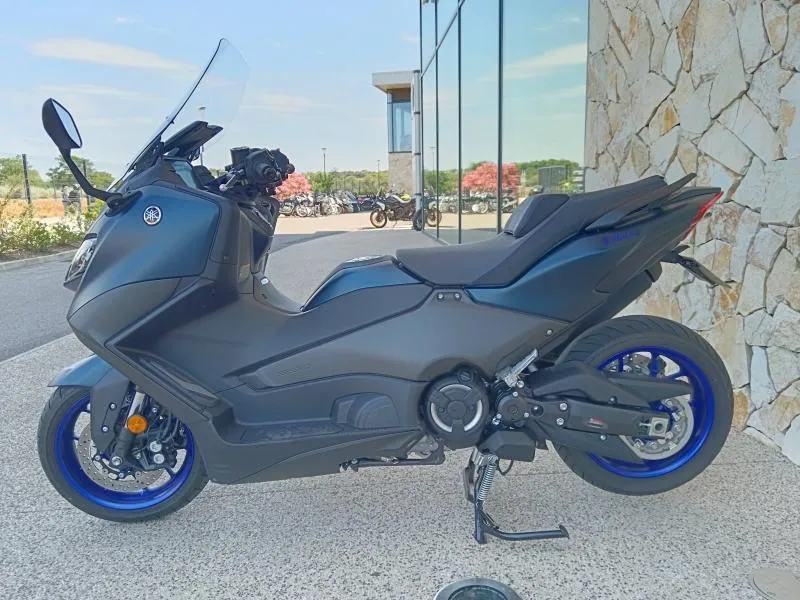 YAMAHA XP TMAX 562 (560)