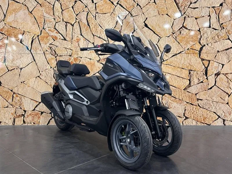 KYMCO 3 ROUES CV3