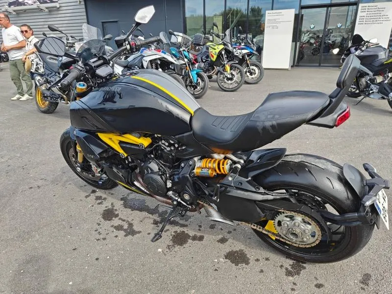 DUCATI 1260 S