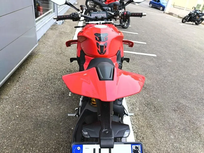 DUCATI 1103 Streetfighter V4 S 1ère main garantie 04/02/2028 ( prix hors accessoires )