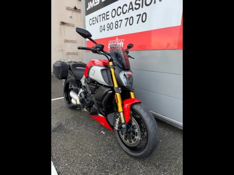 DUCATI Diavel 1260 S Dépôt-vente