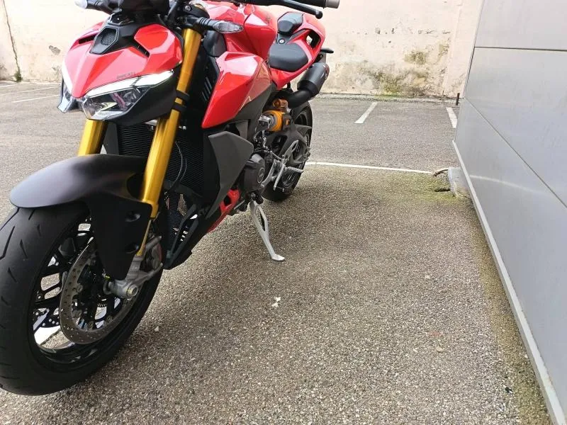 DUCATI Streetfighter V2 S 1ère main garantie 12/02/2029 hors accessoires