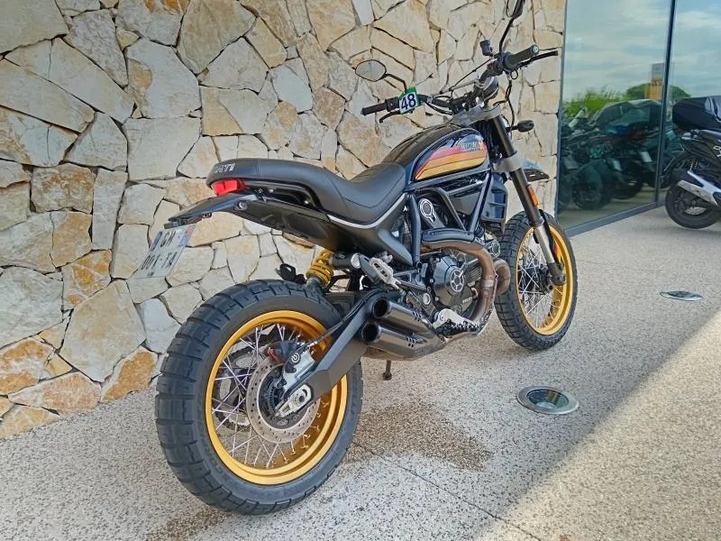 DUCATI 800 Desert Sled ABS + OPTIONS