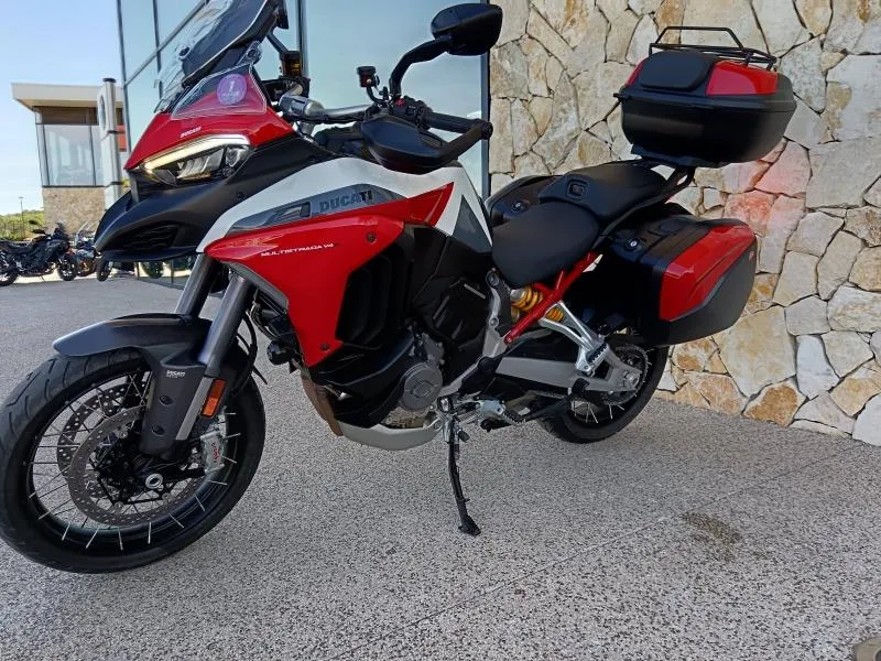 DUCATI V4 S 1160 Sport  Travel & Radar Spoked wheels
