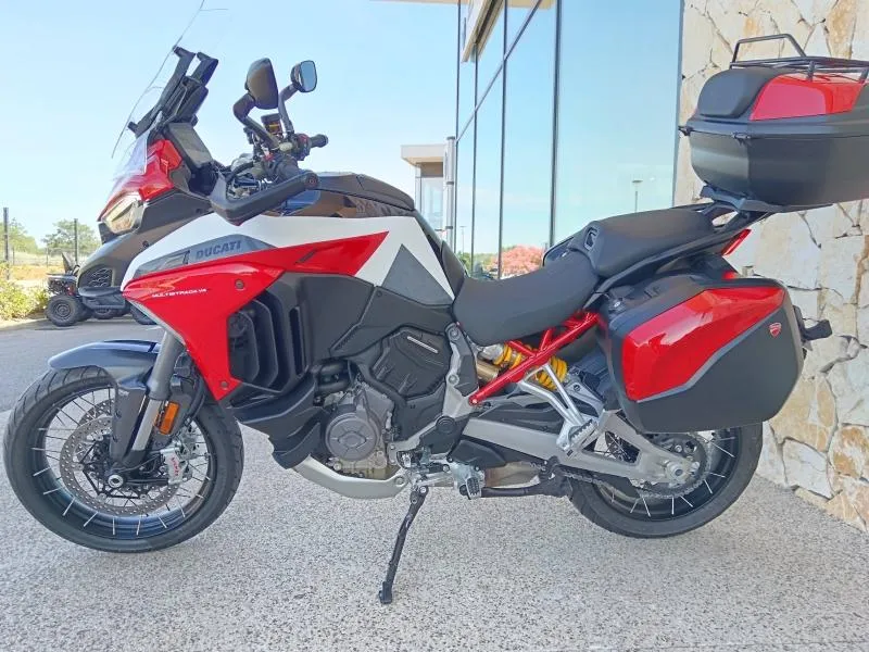 DUCATI V4 S 1160 Sport  Travel & Radar Spoked wheels