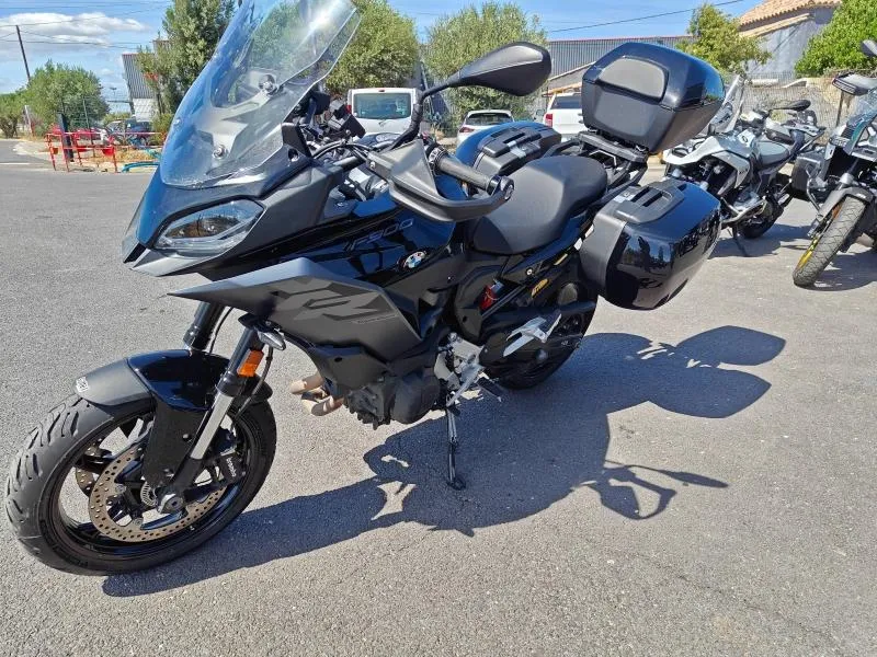 BMW 900 XR 2025
