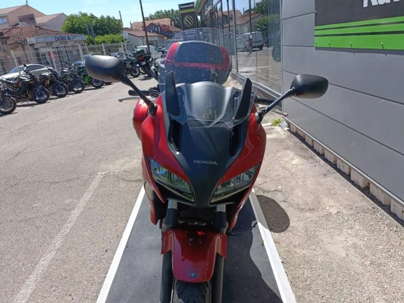 HONDA CBF 1000 F C-ABS REVISE A SAISIR