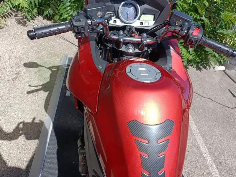 HONDA CBF 1000 F C-ABS REVISE A SAISIR