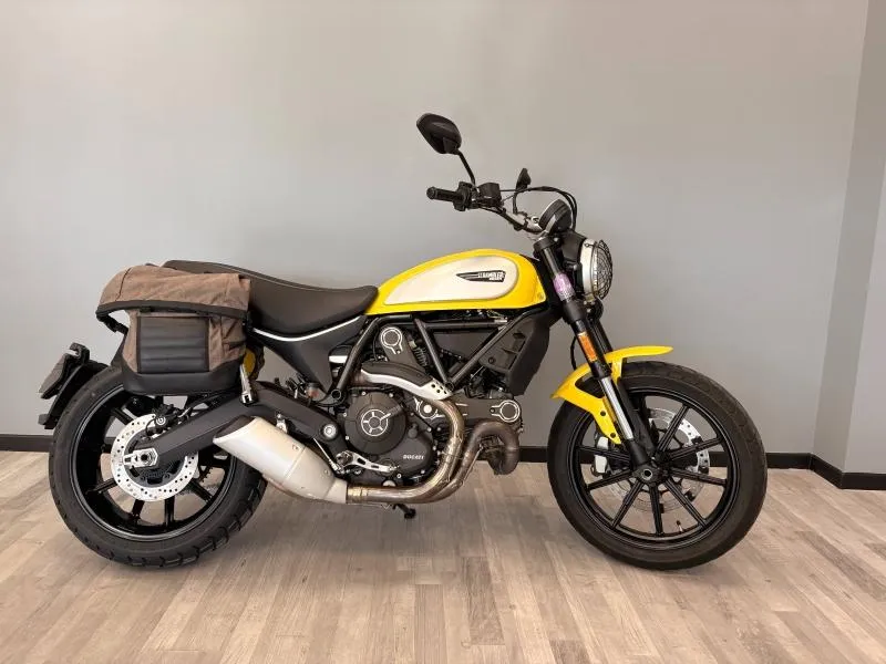 DUCATI Scrambler 800 Icon ABS