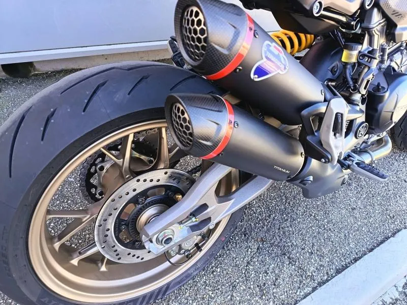 DUCATI Monster+ 890 Spéciale 100ème annivrsaire 0km unique !