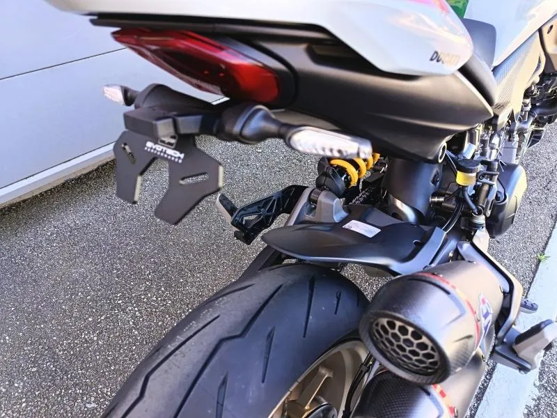 DUCATI Monster+ 890 Spéciale 100ème annivrsaire 0km unique !