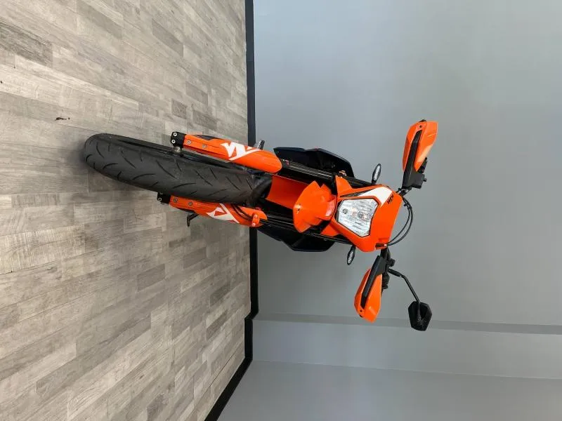 KTM SMC 690 R ABS 2023
