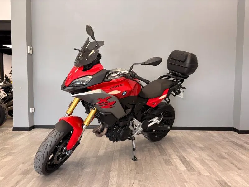 BMW F 900 XR