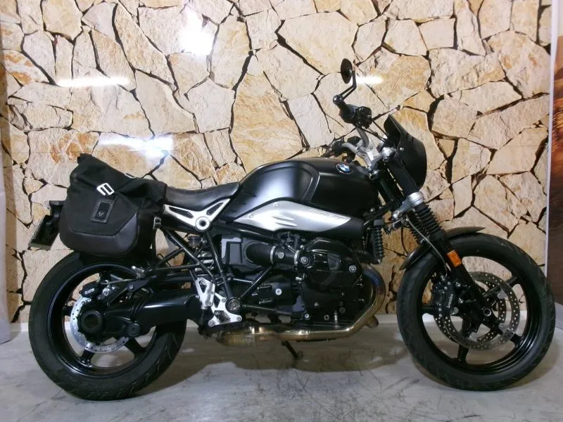 BMW NINE T URBAN G/S .