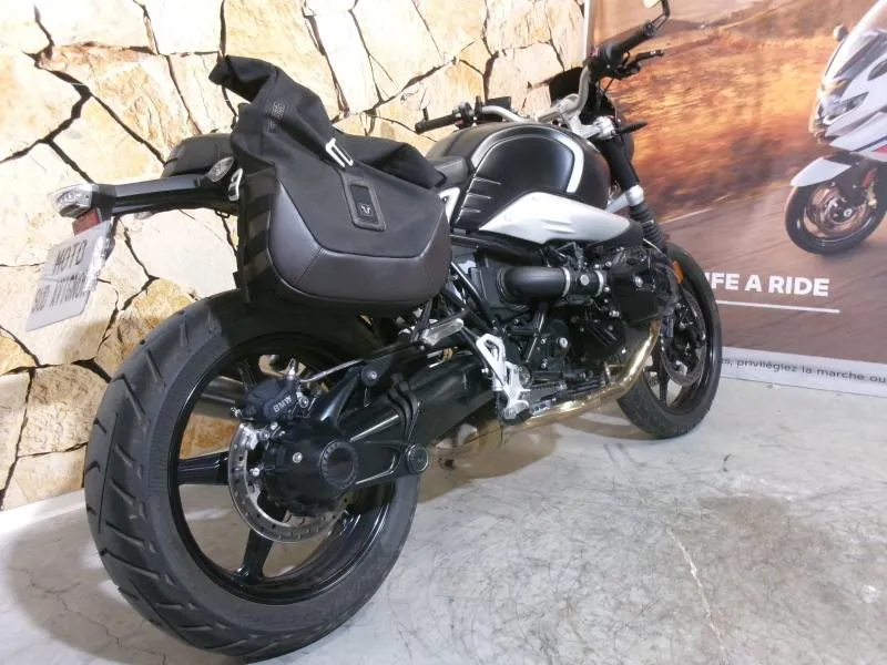 BMW NINE T URBAN G/S .