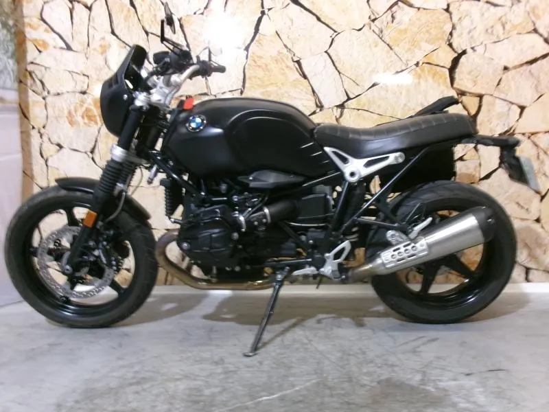 BMW NINE T URBAN G/S .