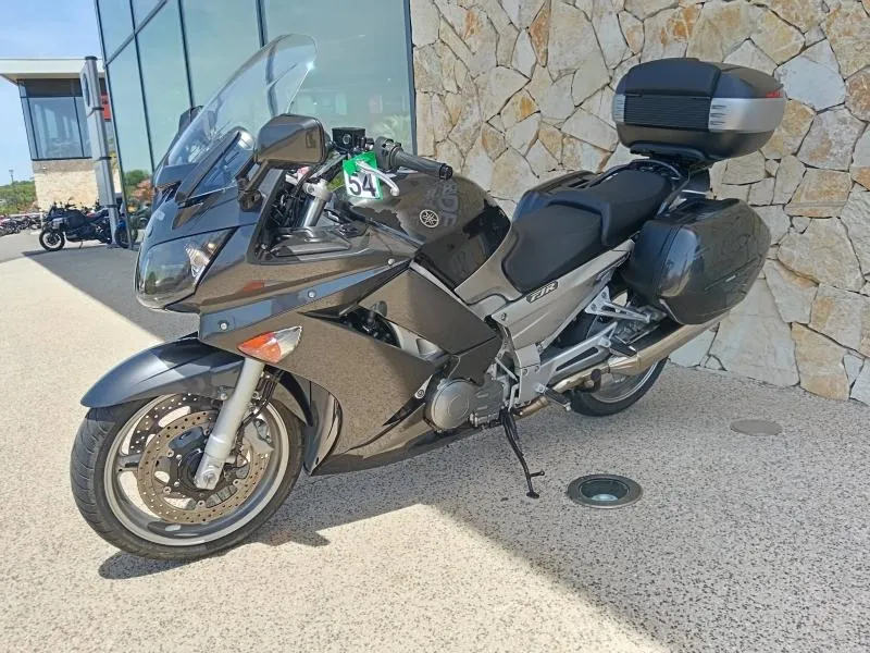 YAMAHA 1300 2008