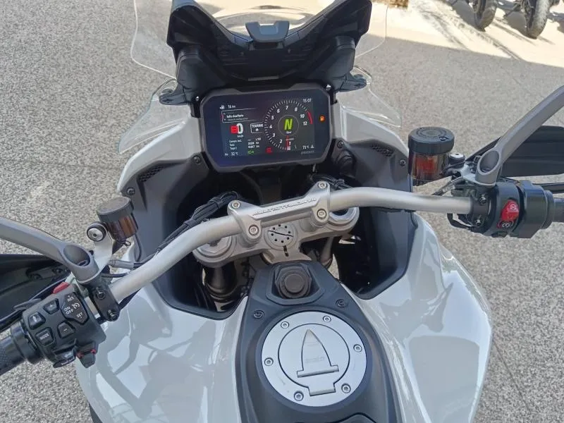 DUCATI V4 S 1160 Travel & Radar + OPTIONS