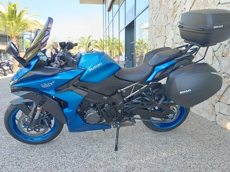 SUZUKI 1000 GT + options