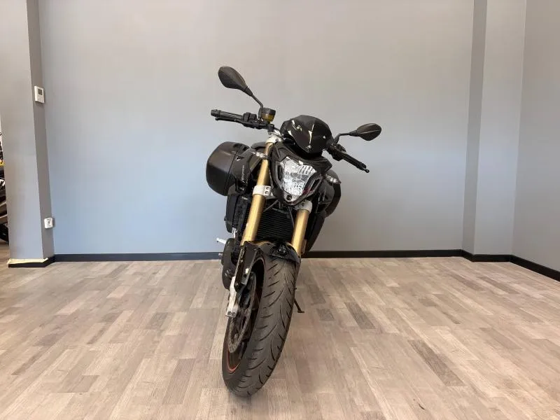 BMW F 800 R