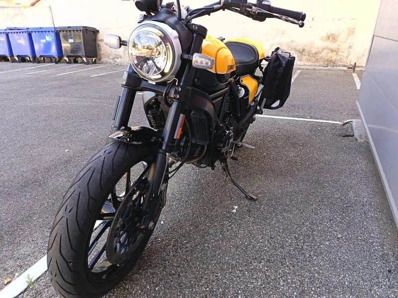 DUCATI Scrambler 800 Full Throttle ABS 1ère main