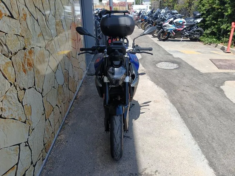 BMW F 900 R