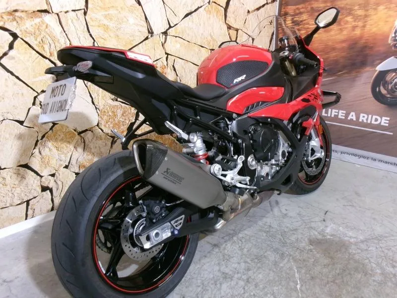 BMW S 1000 RR