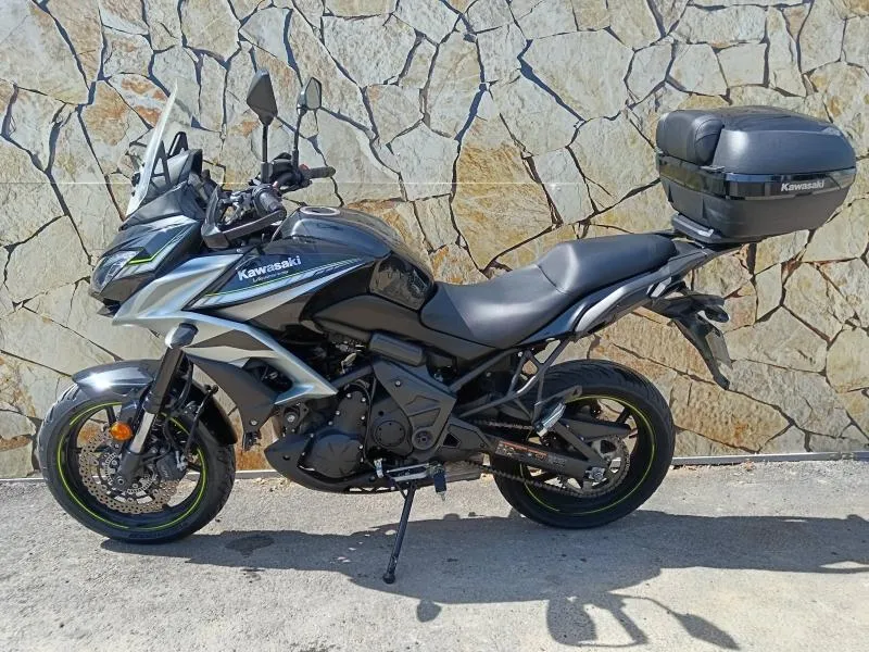 KAWASAKI 650 A2