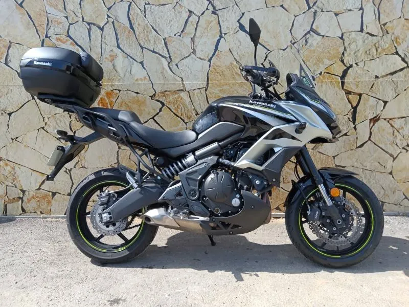 KAWASAKI 650 A2