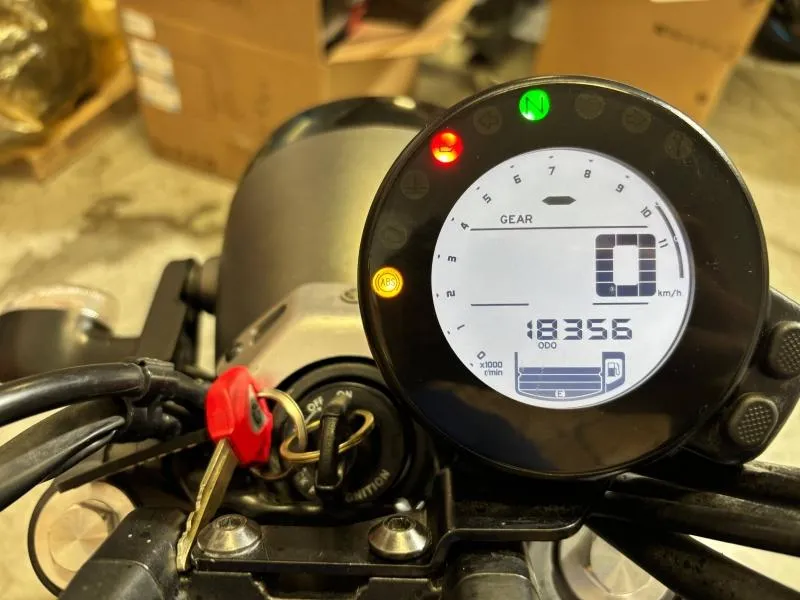 YAMAHA XSR 700 ABS 2016