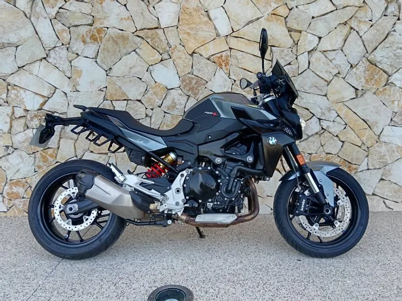 BMW F 900 R