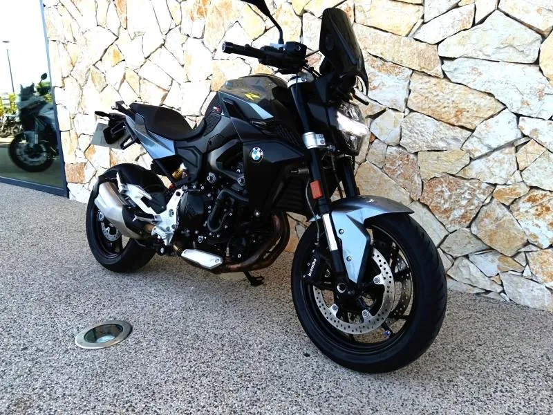 BMW F 900 R