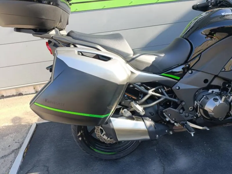 KAWASAKI 1000 SE GRAND TOURER