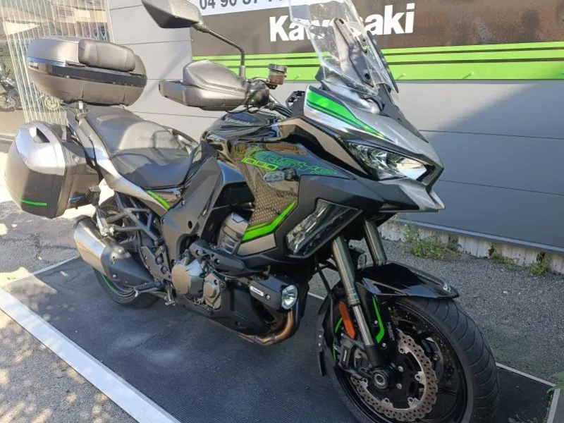 KAWASAKI 1000 SE GRAND TOURER