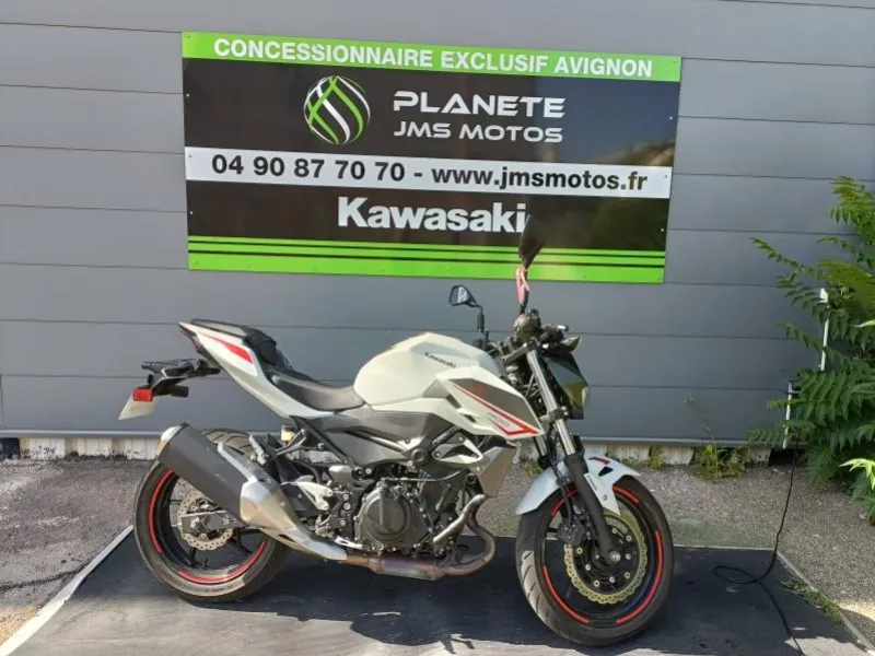 KAWASAKI 400 PERMIS A2 ET A REVISEE A SAISIR
