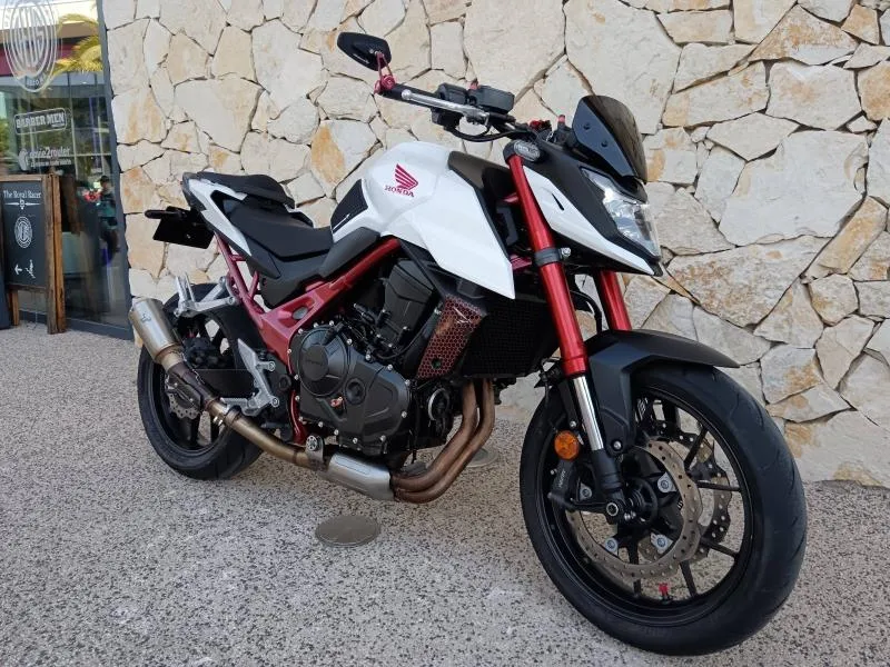 HONDA 750 Hornet 35kW