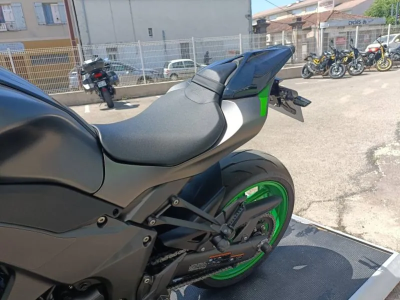 KAWASAKI 1100 SE 2026 PACK PERFORMANCE AKRAPOVIC