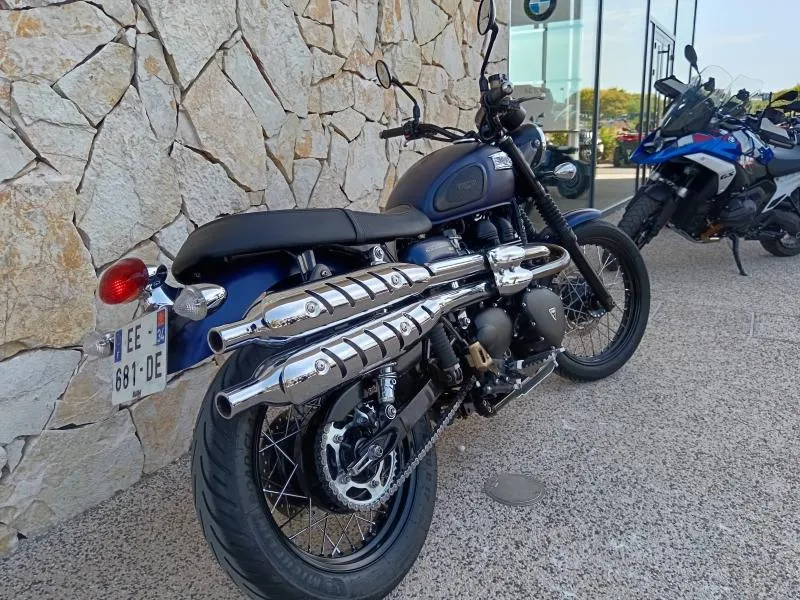 TRIUMPH 900 EFI Bleu Matt