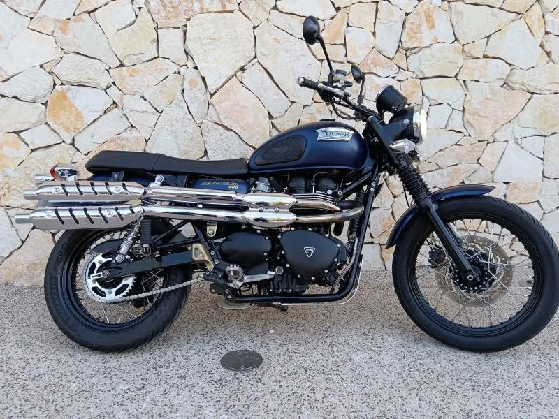 TRIUMPH 900 EFI Bleu Matt