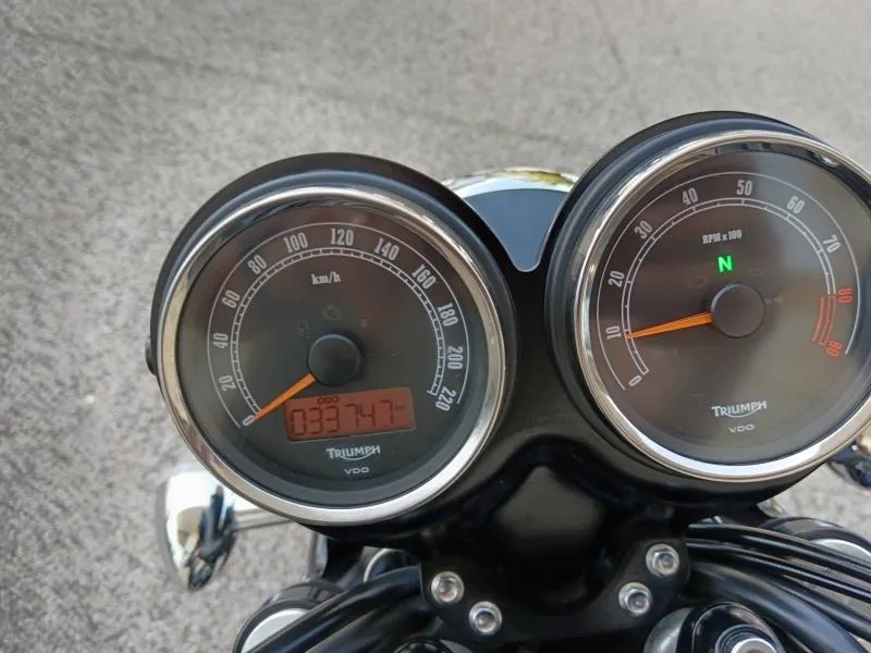 TRIUMPH 900 EFI Bleu Matt