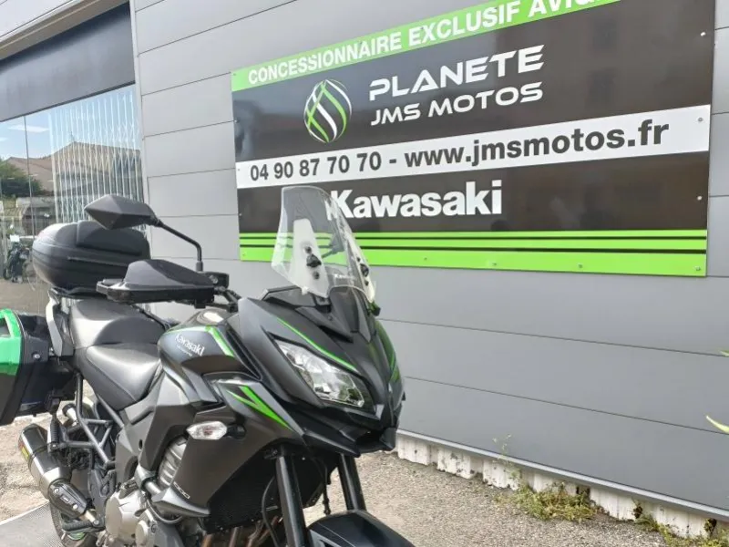KAWASAKI 1000 VALISES TOP CASE ,POT AKRAPOVIC HOMOLOGUE
