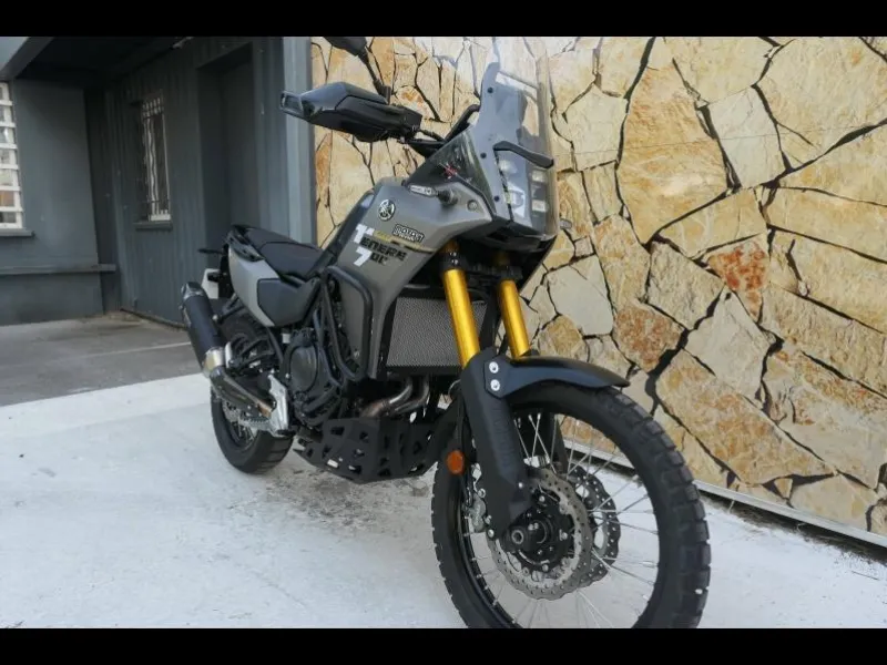 YAMAHA 700  2025