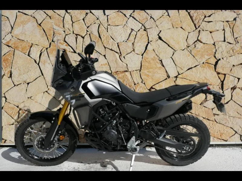 YAMAHA 700  2025