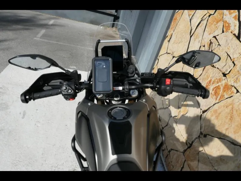 YAMAHA 700  2025
