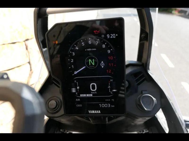 YAMAHA 700  2025