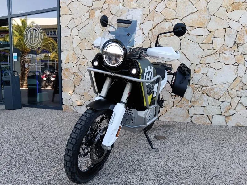 HUSQVARNA 901 Expedition + options