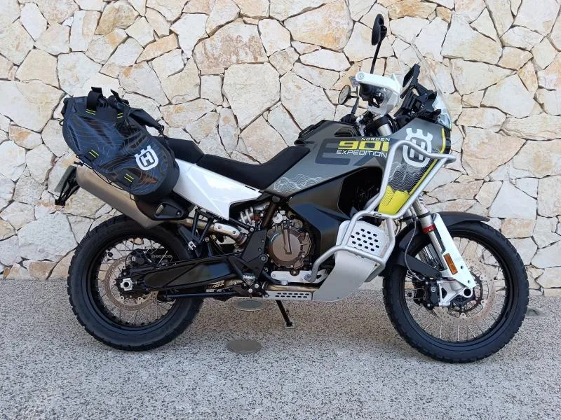 HUSQVARNA 901 Expedition + options