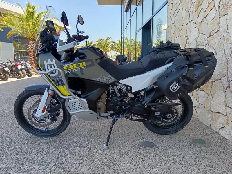 HUSQVARNA 901 Expedition + options