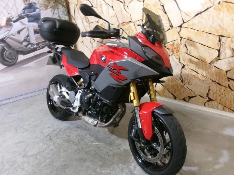 BMW F 900 XR A2