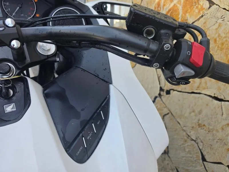 HONDA 1300 C-ABS 2014